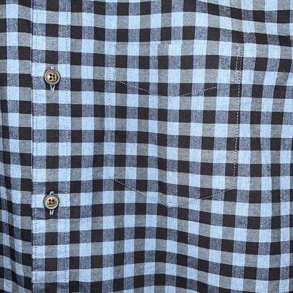 American eagle checkered button down size M classic fit - Picture 4 of 10